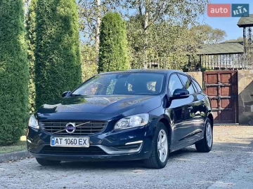 Авто Volvo V60 2013 № 7672724