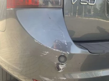 Авто Volvo V50 2010 № 7672737