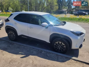 Авто Toyota Yaris Cross 2023 № 7672801