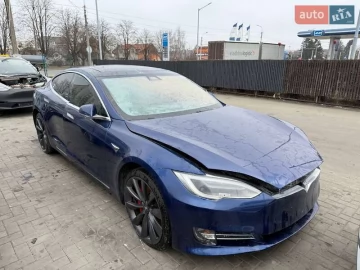 Авто Tesla Model S 2016 № 7672823