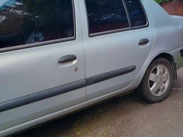 Авто Renault Clio Symbol 2003 № 7672854
