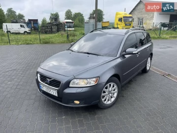 Авто Volvo V50 2008 № 7672968