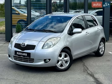 Авто Toyota Yaris 2008 № 7673047