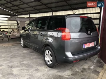 Авто Peugeot 5008 2010 № 7673092