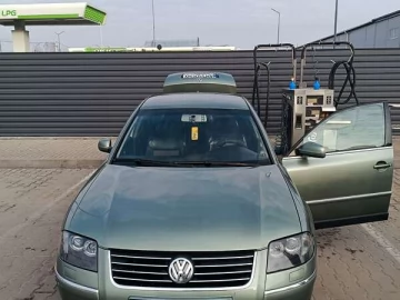 Авто Volkswagen Passat 2002 № 7673141