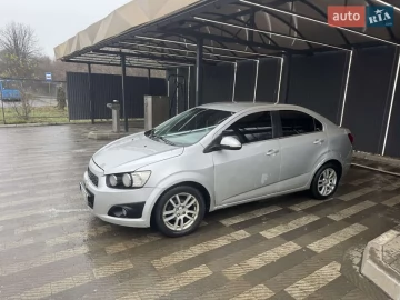 Авто Chevrolet Aveo 2014 № 7673216