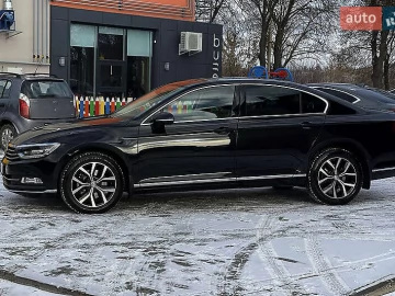Авто Volkswagen Passat 2018 № 7673368