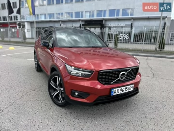Авто Volvo Xc40 2020 № 7673393