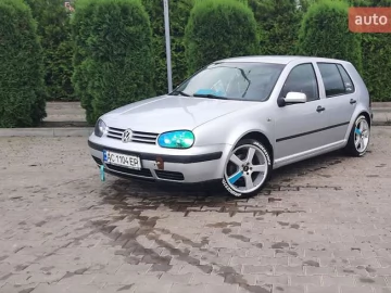 Авто Volkswagen Golf 2002 № 7673407