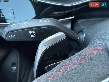 Авто Audi Rs Q8 2023 № 7673499