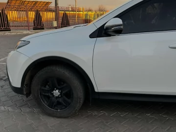 Авто Toyota Rav4 2015 № 7673591