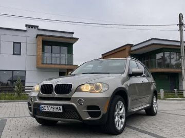Авто BMW X5 2010 № 7673692