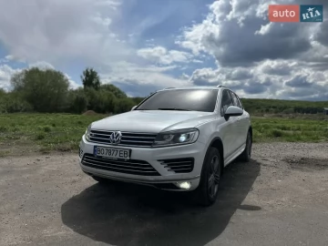 Авто Volkswagen Touareg 2015 № 7673875