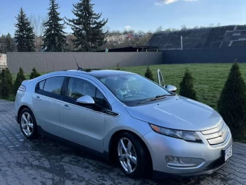 Авто Chevrolet Volt 2010 № 7674103