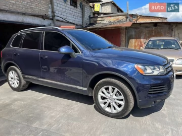 Авто Volkswagen Touareg 2013 № 7674132