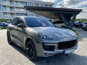 Авто Porsche Cayenne 2016 № 7674187