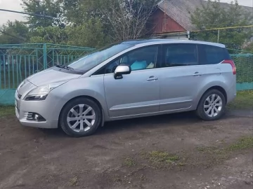 Авто Peugeot 5008 2010 № 7674251