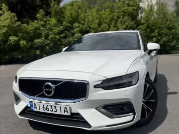 Авто Volvo V60 2019 № 7674338