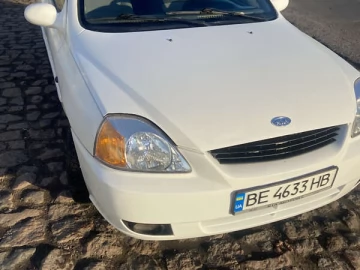 Авто KIA Rio 2002 № 7674362