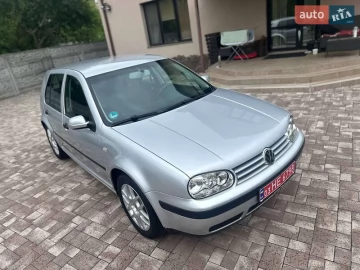 Авто Volkswagen Golf 2003 № 7674399