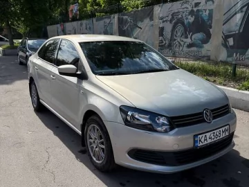 Авто Volkswagen Polo 2011 № 7674419