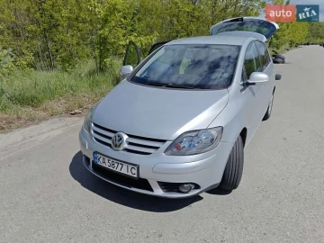 Авто Volkswagen Golf Plus 2007 № 7674433