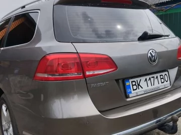 Авто Volkswagen Passat 2011 № 7674662