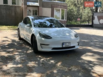 Авто Tesla Model 3 2020 № 7674708
