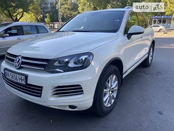 Авто Volkswagen Touareg 2011 № 7674719