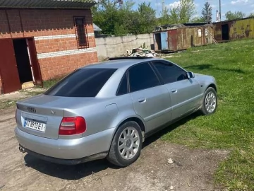 Авто Audi A4 2000 № 7674750