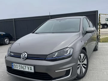 Авто Volkswagen E-Golf 2014 № 7674811