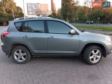 Авто Toyota Rav4 2006 № 7674835