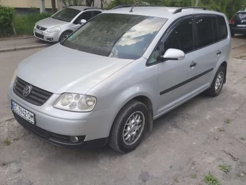 Авто Volkswagen Touran 2003 № 7674960