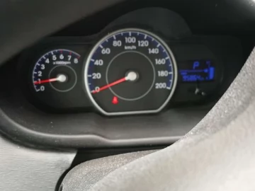 Авто Hyundai I10 2013 № 7674990