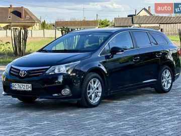 Авто Toyota Avensis 2015 № 7675010