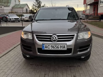 Авто Volkswagen Touareg 2009 № 7675029