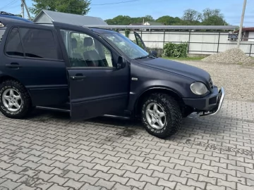 Авто Mercedes M-Class 2000 № 7675132
