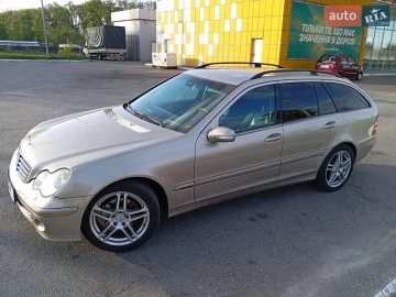 Авто Mercedes C-Class 2005 № 7675223