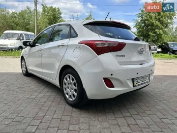 Авто Hyundai I30 2012 № 7675251