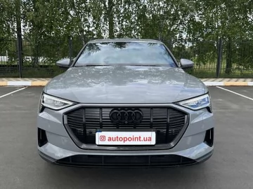 Авто Audi E-Tron 2020 № 7675273