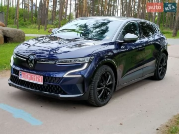 Авто Renault Megane E-Tech Electric 2022 № 7675417