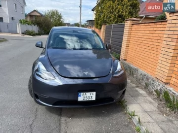 Авто Tesla Model Y 2022 № 7675473