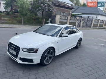 Авто Audi A4 2015 № 7675534
