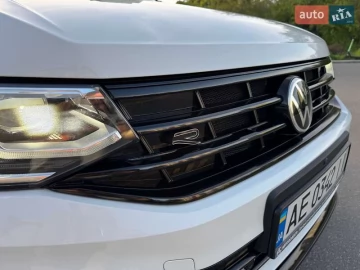 Авто Volkswagen Tiguan 2021 № 7675558