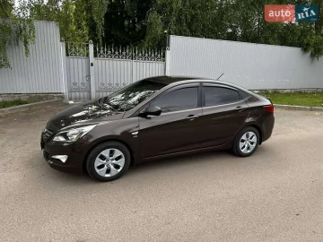 Авто Hyundai Solaris 2016 № 7675596