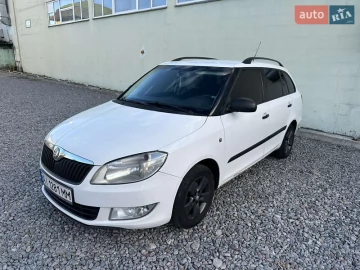 Авто Skoda Fabia 2012 № 7675664