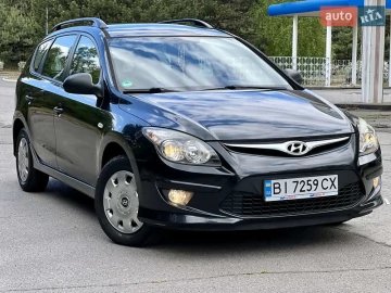 Авто Hyundai I30 2010 № 7675690