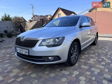 Авто Skoda Superb 2013 № 7675711