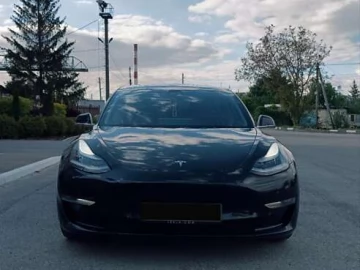 Авто Tesla Model 3 2018 № 7675905
