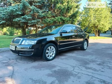 Авто Skoda Superb 2002 № 7676196